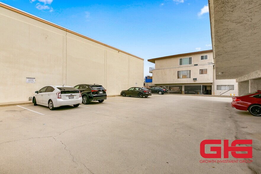 More Photos Of 121 E Live Oak St, San Gabriel Apartments For Sale