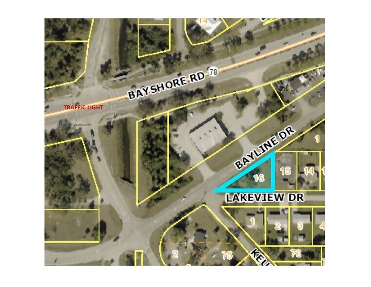 More Photos Of 208 Lakeview Dr, North Fort Myers Land For Sale