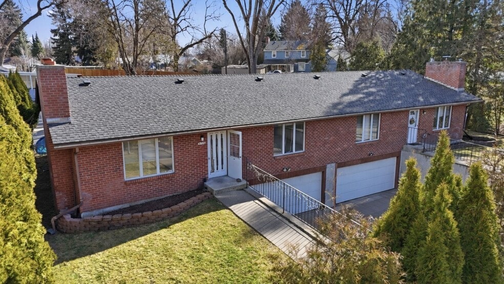 More Photos Of 9724 N Wall St, Spokane Apartments For Sale