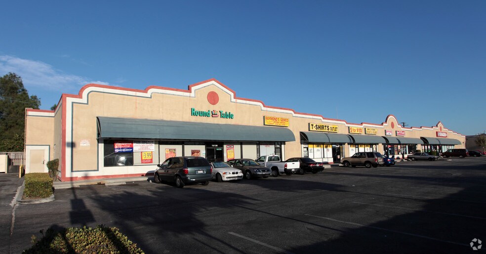 Primary Photo Of 15700-15766 Bellflower Blvd, Bellflower General Retail For Lease
