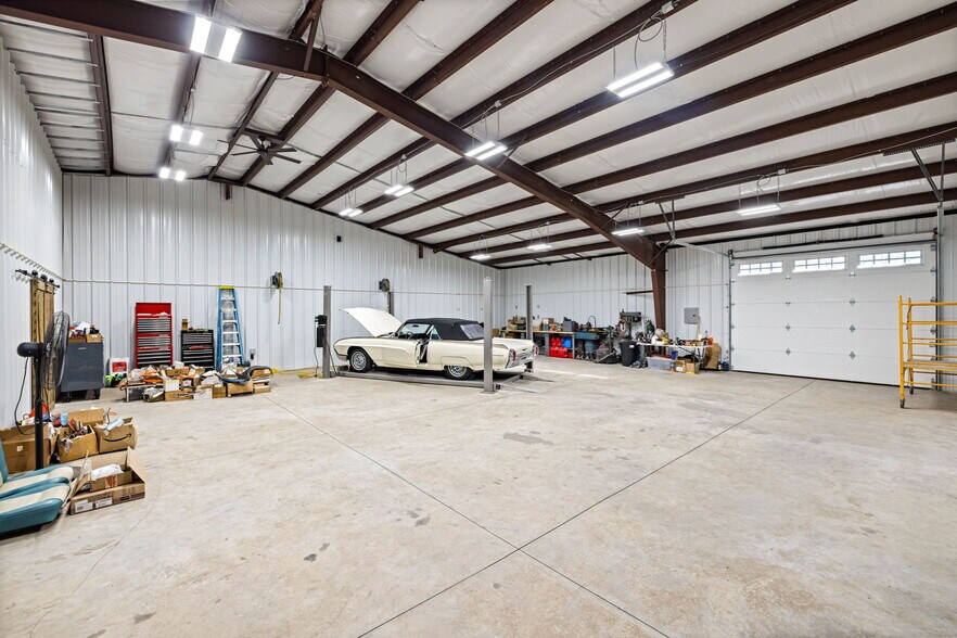 More Photos Of State Route 72, Jonestown Specialty For Sale