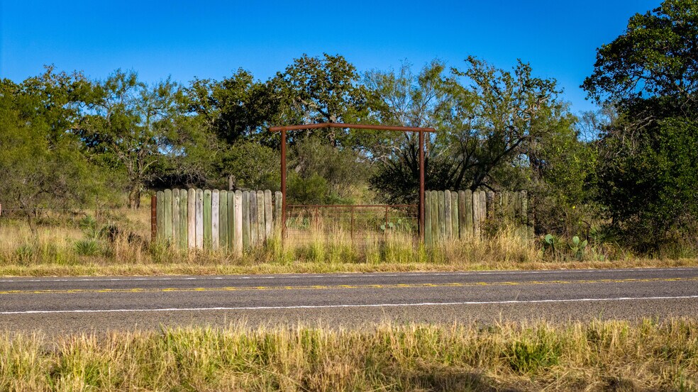 More Photos Of 7499 US 87 hwy, Mason Land For Sale