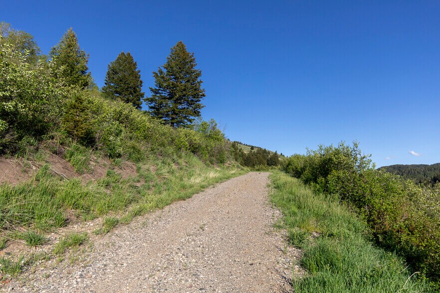 More Photos Of 2 Trail Creek Rd, Bozeman Land For Sale
