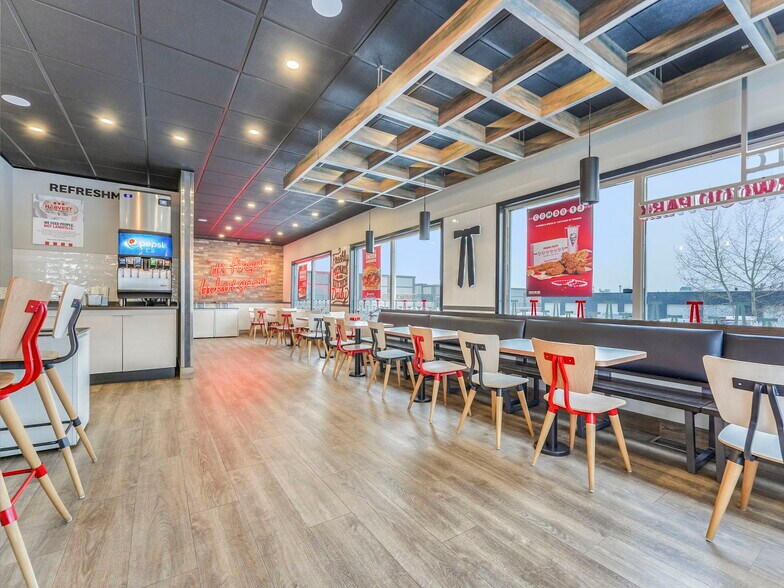More Photos Of 51 Kaska Rd, Sherwood Park Fast Food For Sale