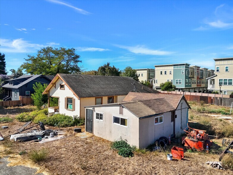 More Photos Of 30793 Vallejo St, Union City Land For Sale