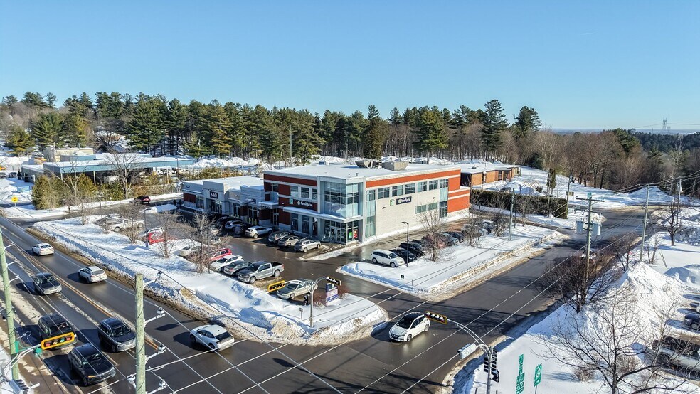 Primary Photo Of 3240 Av 1Re, Rawdon Storefront For Lease