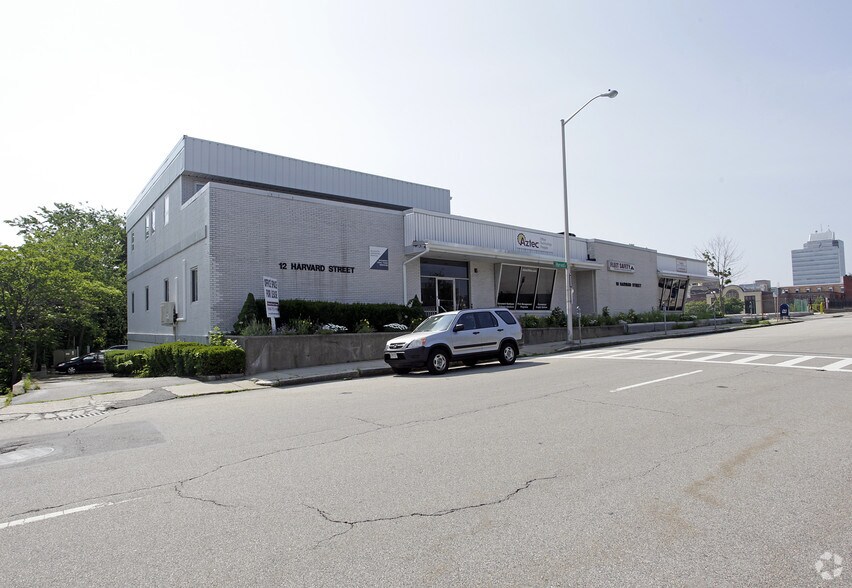 Primary Photo Of 10-12 Harvard St, Worcester Office For Lease