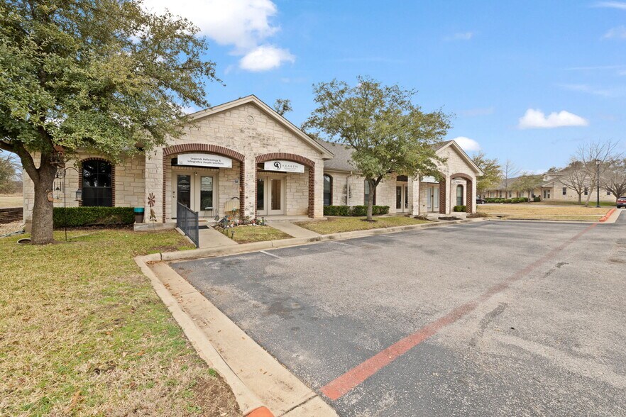 More Photos Of 3000 Joe Dimaggio Blvd, Round Rock Office Residential For Lease