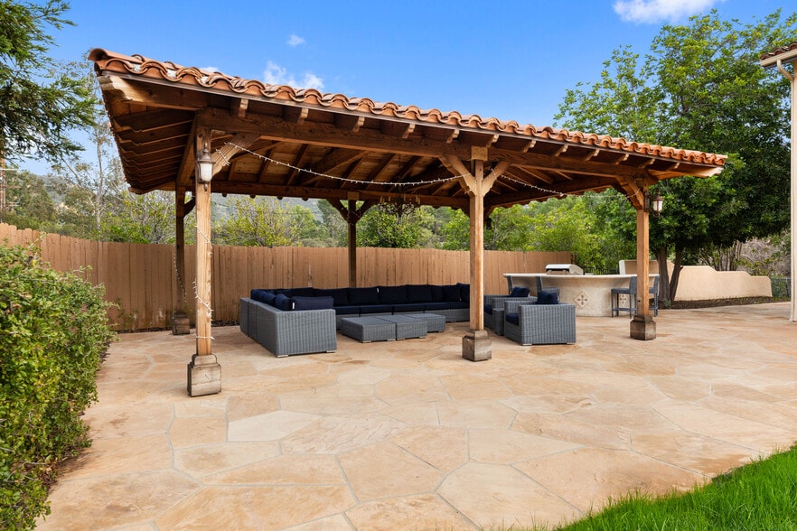 More Photos Of 2175 Cold Canyon Rd, Calabasas Assisted Living For Sale