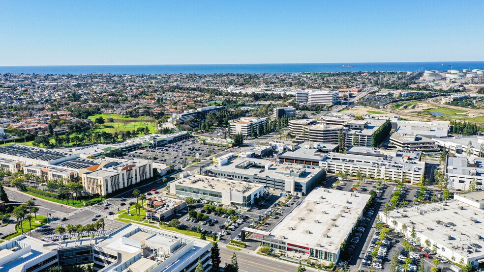 More Photos Of 2221 Rosecrans Ave, El Segundo Office For Lease