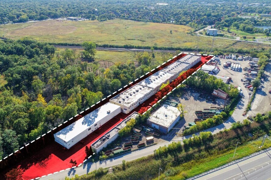 More Photos Of 600 Waukegan Rd, Northbrook Flex For Lease