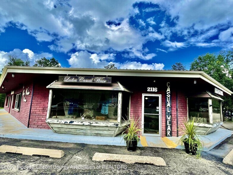 More Photos Of 2716 Sudderth Dr, Ruidoso Storefront For Sale