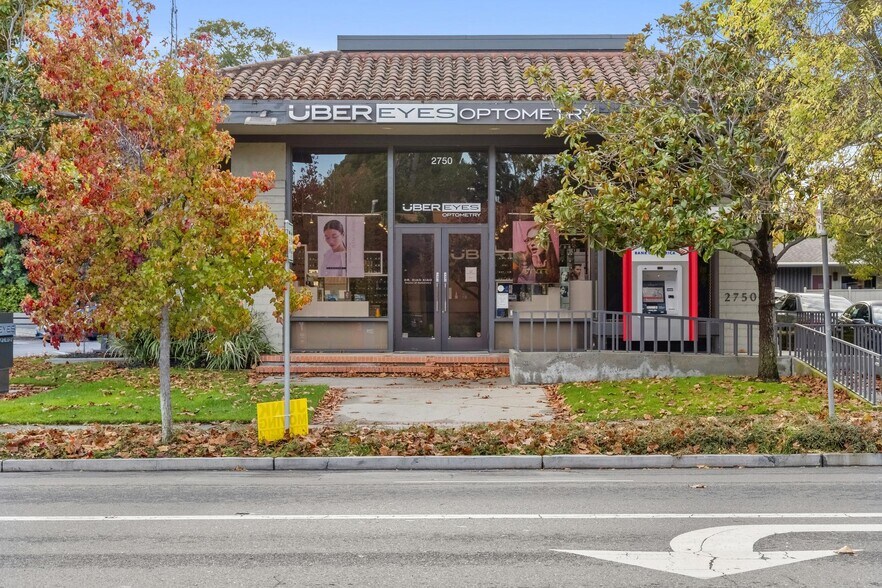 More Photos Of 2750 Middlefield Rd, Palo Alto Office For Lease