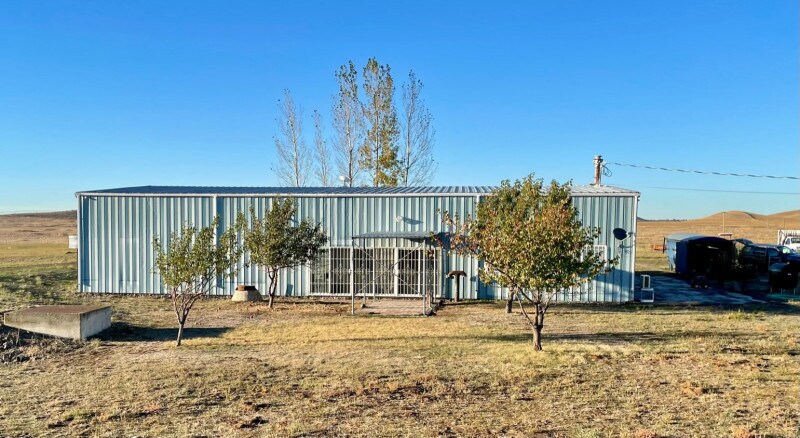 More Photos Of 50342 Brown Rd E, Sprague Specialty For Sale