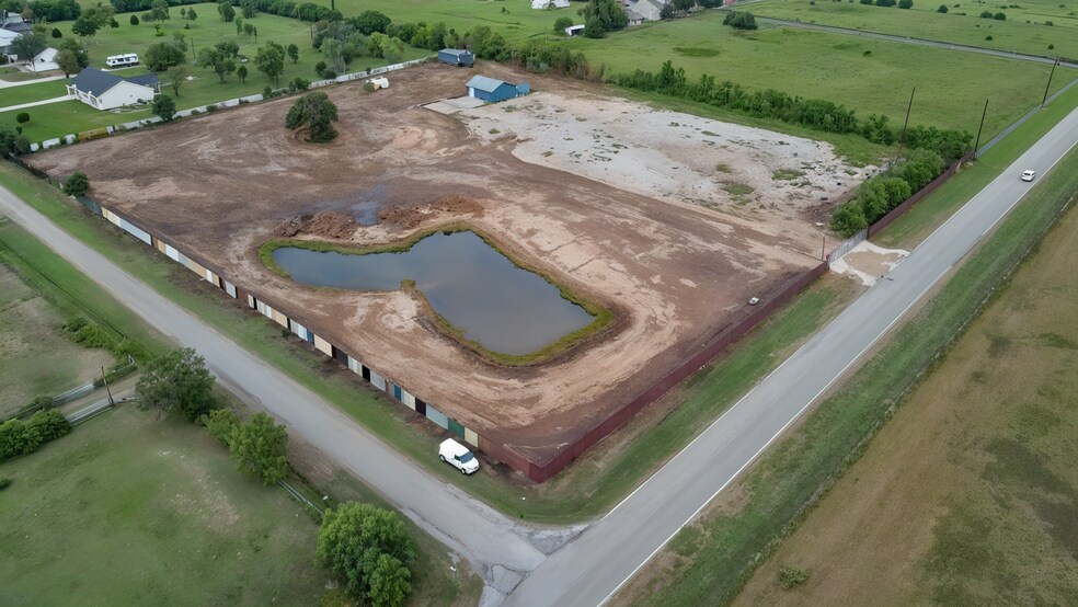 More Photos Of 18745 Blinka rd, Waller Land For Lease