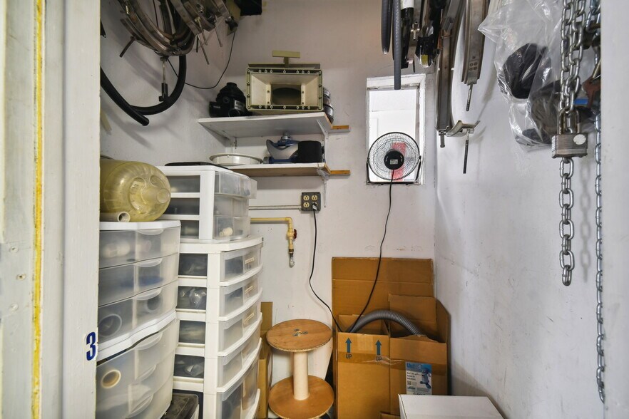 More Photos Of 5146 Marine Pky, New Port Richey Storefront Retail Office For Sale