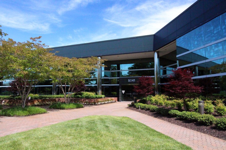 More Photos Of 5041 Corporate Woods Dr, Virginia Beach Unknown For Lease