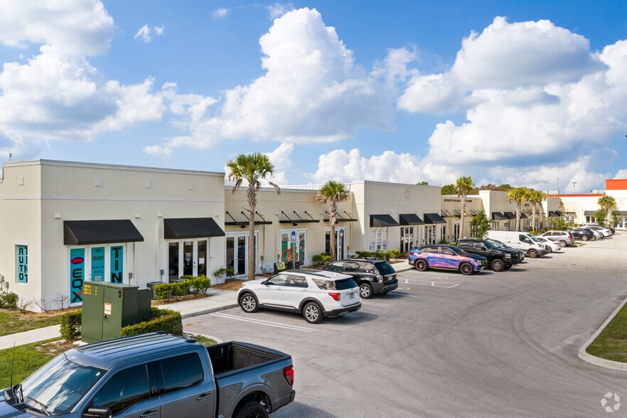 More Photos Of 500 NW University Blvd, Port Saint Lucie Unknown For Lease