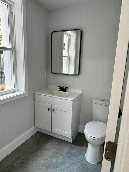 More Photos Of 1235 Pennsylvania Ave SE, Washington Storefront Retail Office For Lease