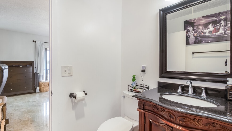 More Photos Of 505-513 S Ocean Dr, Hollywood Apartments For Sale