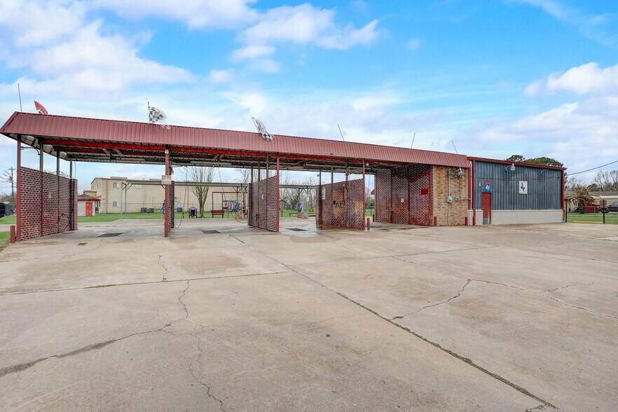 More Photos Of 6034 Brookside Rd, Pearland Carwash For Sale