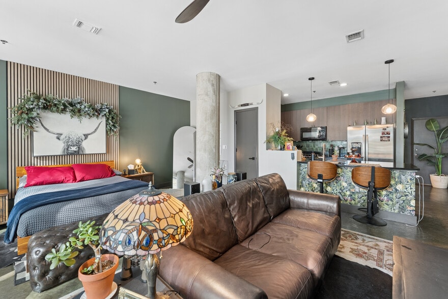 More Photos Of 845 Spring St NW, Atlanta Apartments For Sale