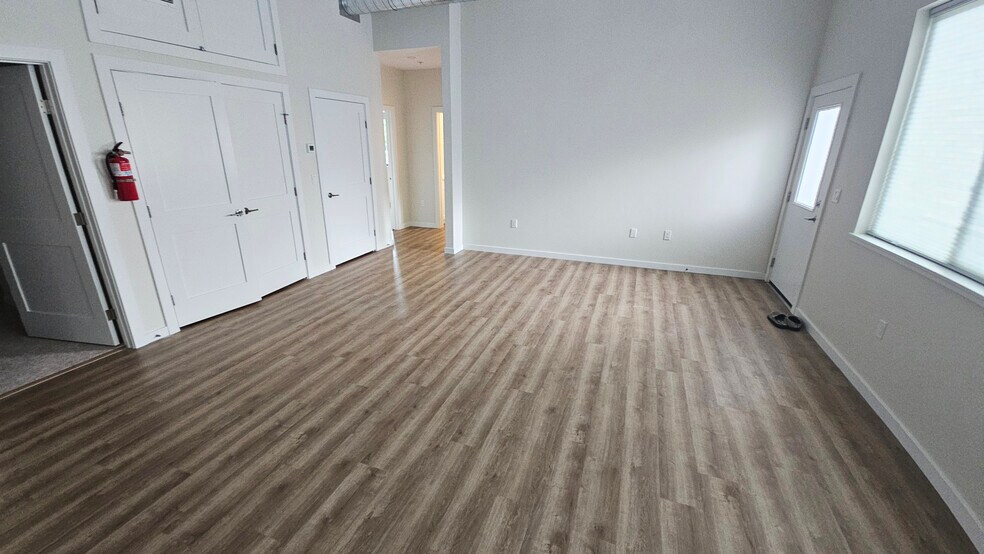 More Photos Of 700 Red Table dr, Gypsum Apartments For Sale