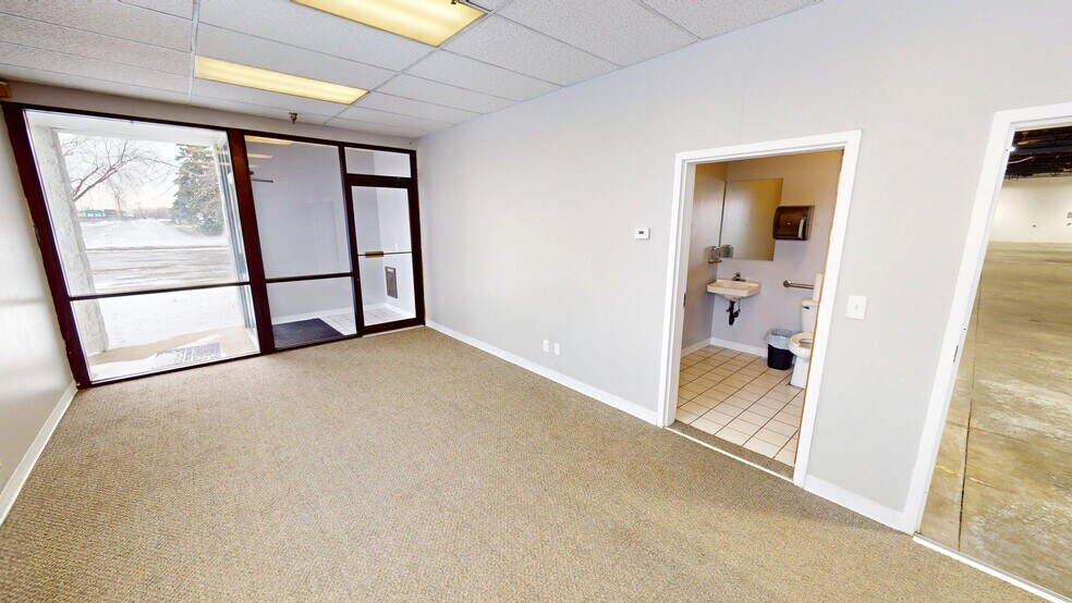 More Photos Of 7075 N 21st Ave, Hugo Industrial For Sale