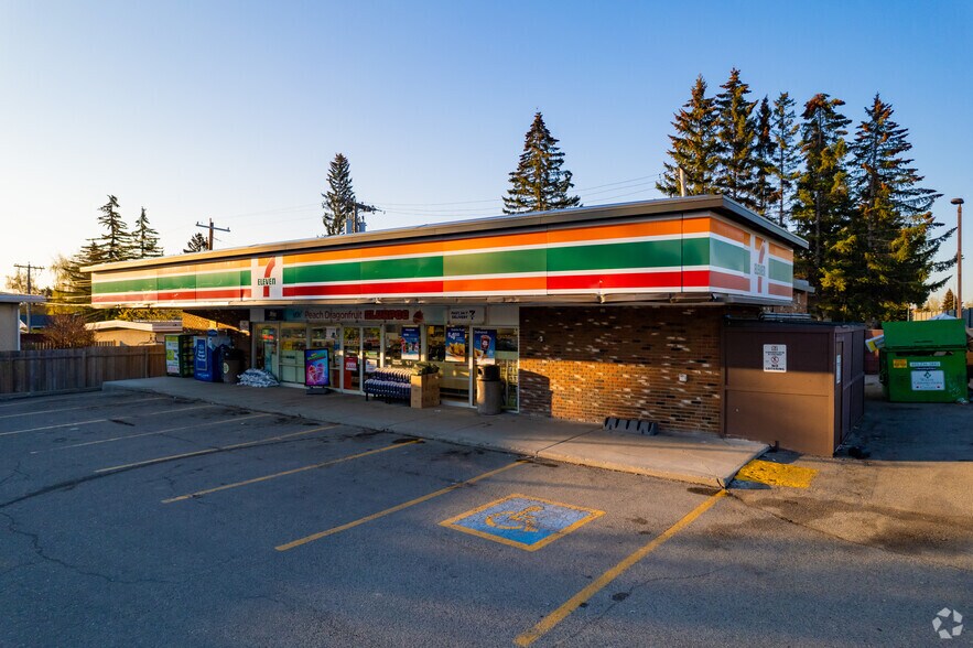 More Photos Of 4615 Valiant Dr, Calgary Convenience Store For Sale