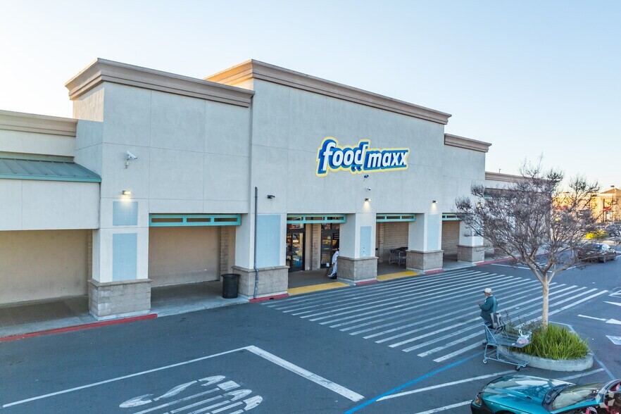 More Photos Of 3860 Florin Rd, Sacramento Freestanding For Sale