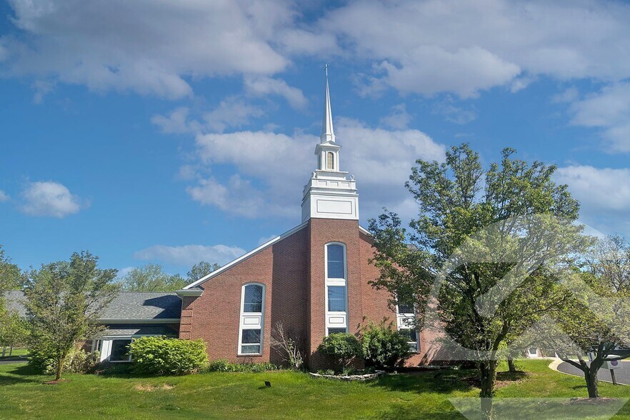 Primary Photo Of 39200 W 12 Mile Rd, Farmington Specialty For Sale