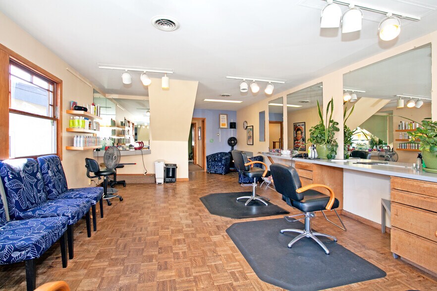 More Photos Of 1734 Solano Ave, Berkeley Office For Lease