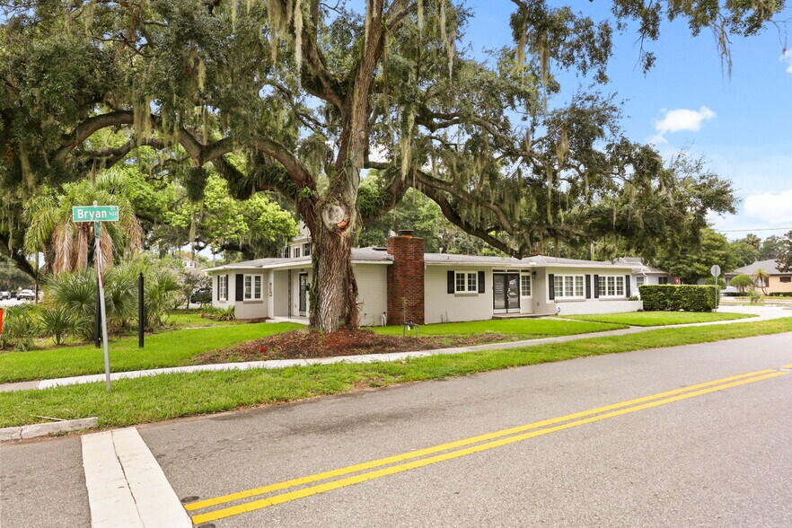 More Photos Of 104 S Clyde Ave, Kissimmee Office For Sale