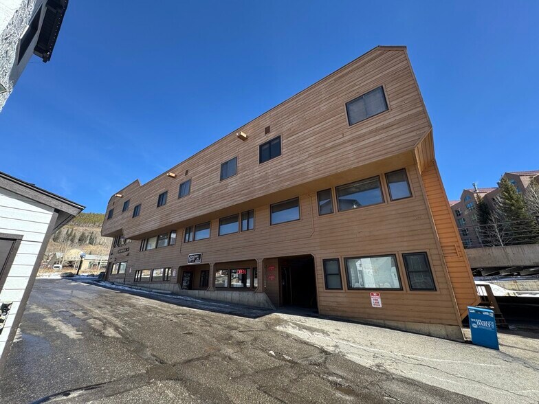 More Photos Of 23024 US Highway 6, Keystone Office For Sale