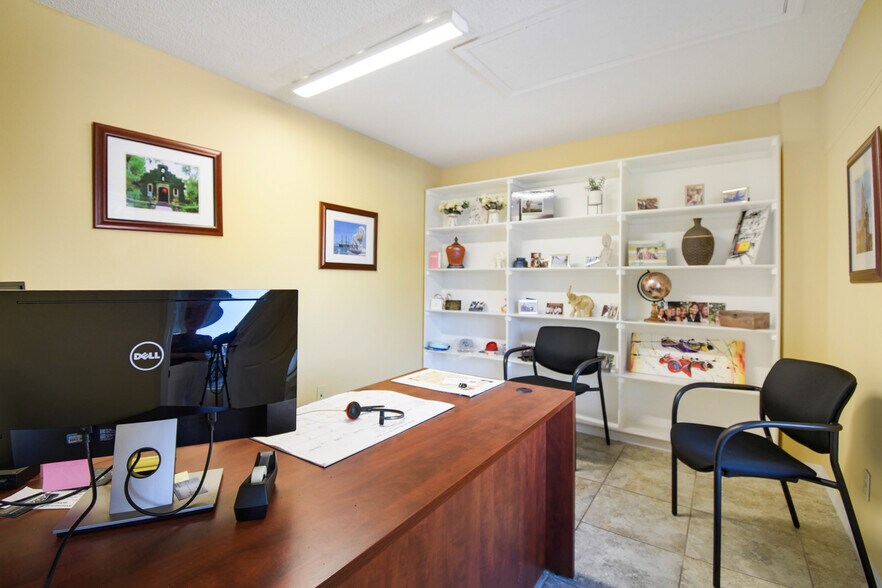 More Photos Of 2730 US 1, Saint Augustine Office For Sale