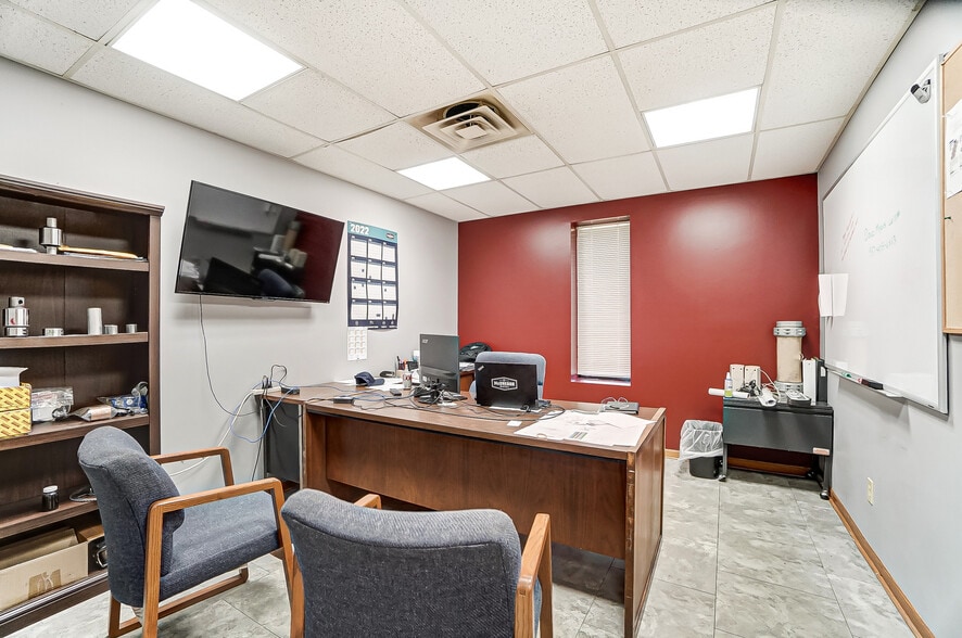 More Photos Of 5589 W National Rd, Springfield Warehouse For Sale