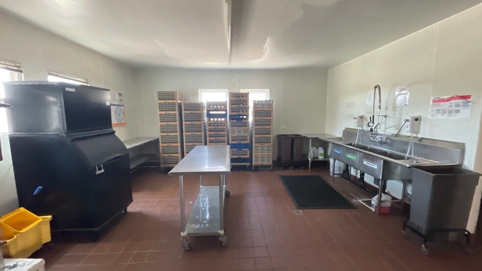 More Photos Of 1050 S Santa Fe Ave, Vista Lodge Meeting Hall For Sale