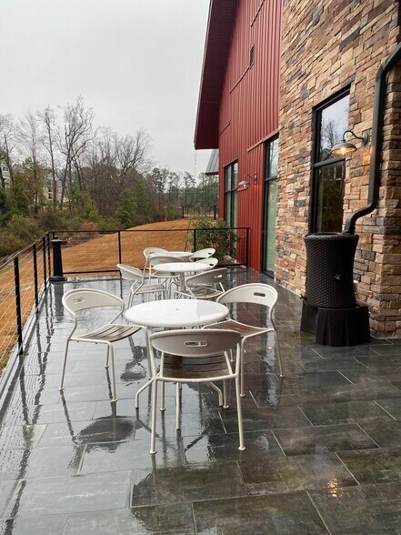 More Photos Of 720 Piper Farm Rd, Fayetteville Office For Lease