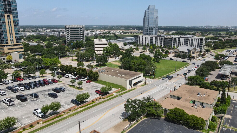 More Photos Of 900 Summit Ave, Fort Worth Office For Lease
