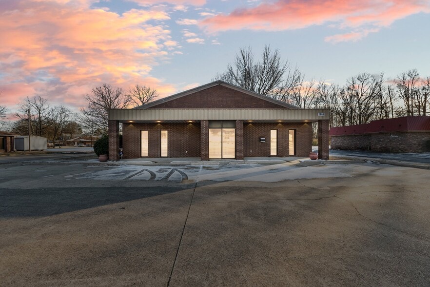 More Photos Of 1405 Braden St, Jacksonville Medical For Sale