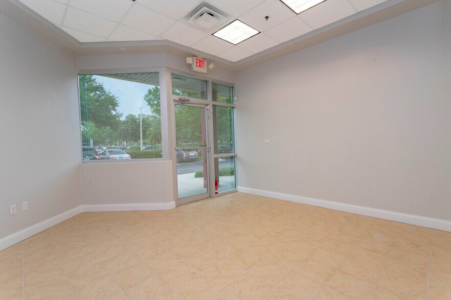 More Photos Of 7350 Futures Dr, Orlando Office For Sale