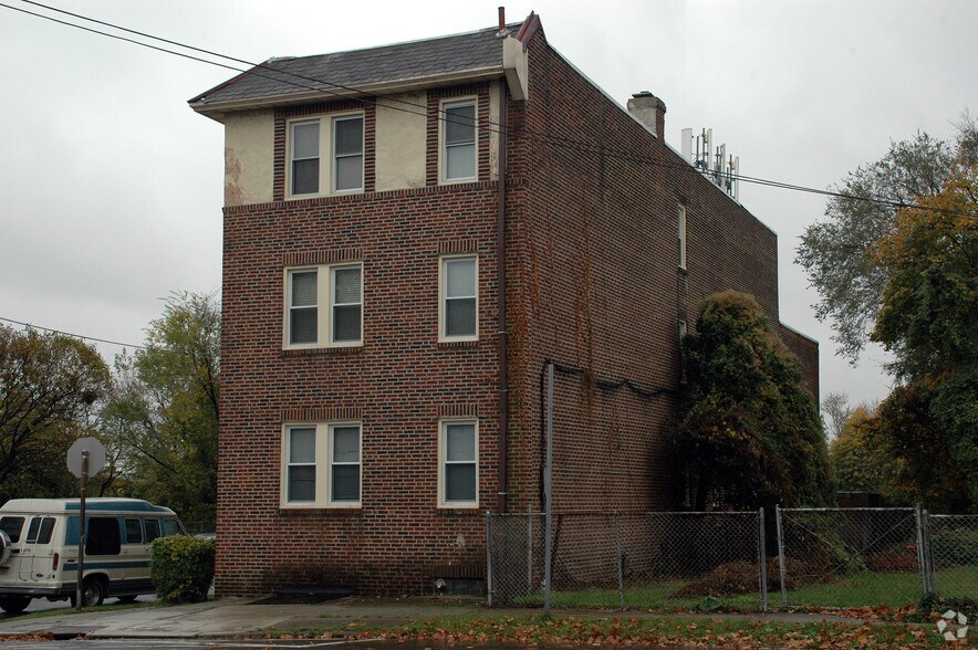 More Photos Of 222 W Chew Ave, Philadelphia Apartments For Sale
