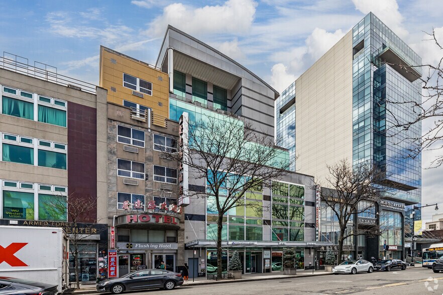 More Photos Of 36-36 Main St, Flushing Office For Sale