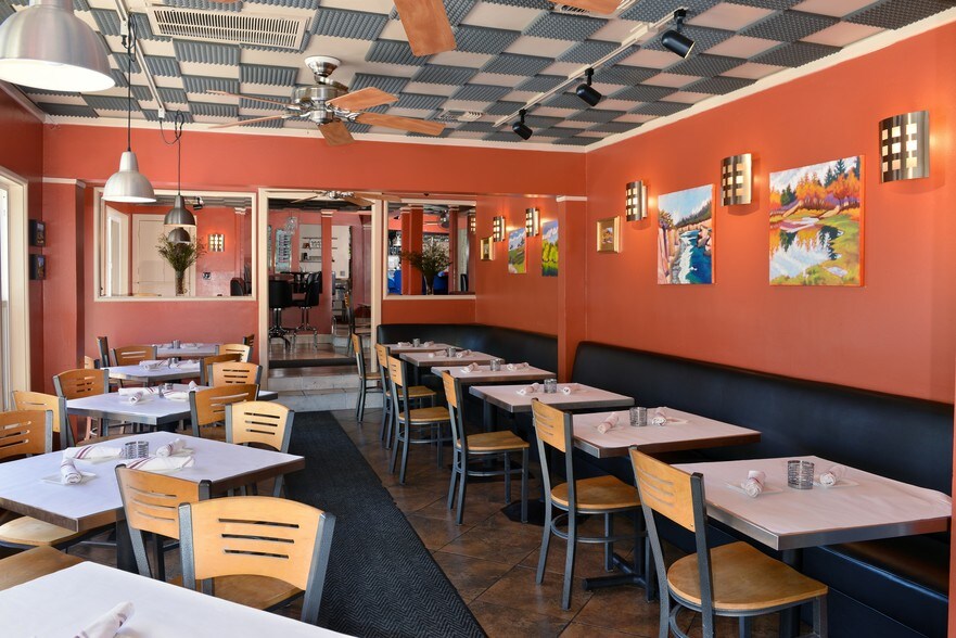 More Photos Of 16390 4th St, Guerneville Hotel For Sale