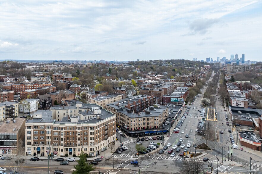 More Photos Of 1962 Beacon St, Brighton Apartments For Sale