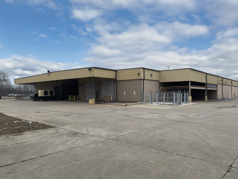 Primary Photo Of 25325-25371 Henry B Joy Blvd, Harrison Township Industrial For Sale