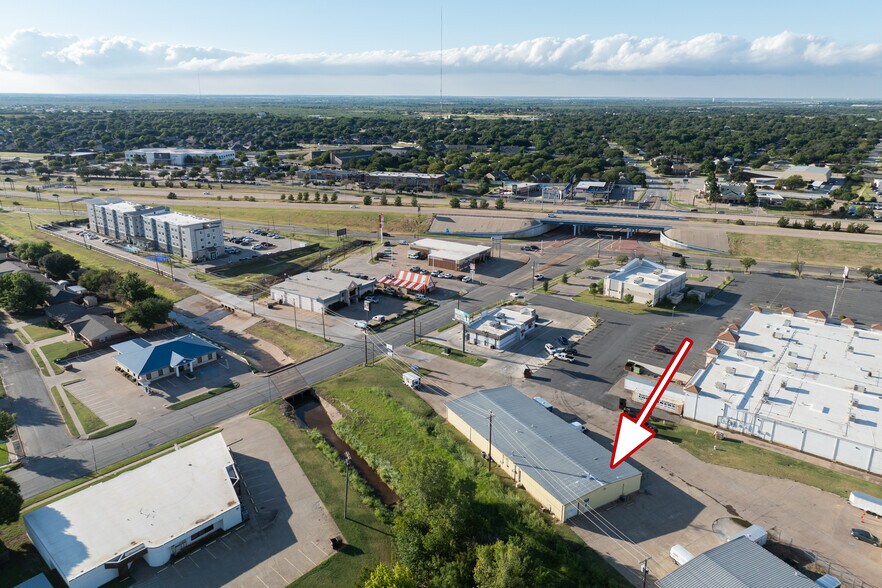 More Photos Of 3411 McNiel Ave, Wichita Falls Warehouse For Lease