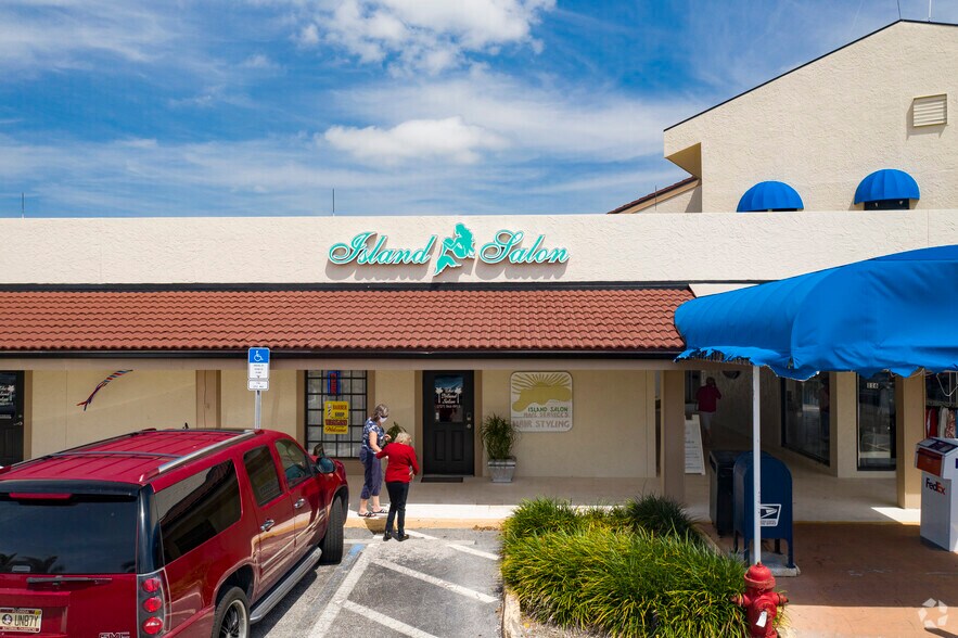 More Photos Of 5901 Sun Blvd, Saint Petersburg Storefront For Lease