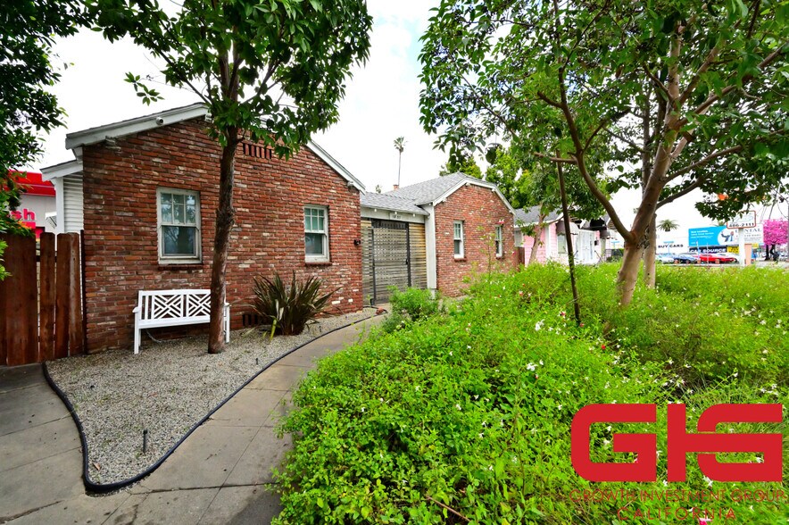 More Photos Of 31 N Parkwood Ave, Pasadena Apartments For Sale