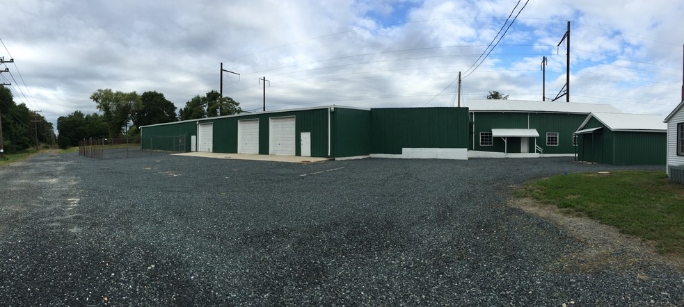 More Photos Of 200 S Post Rd, Aberdeen Warehouse For Lease